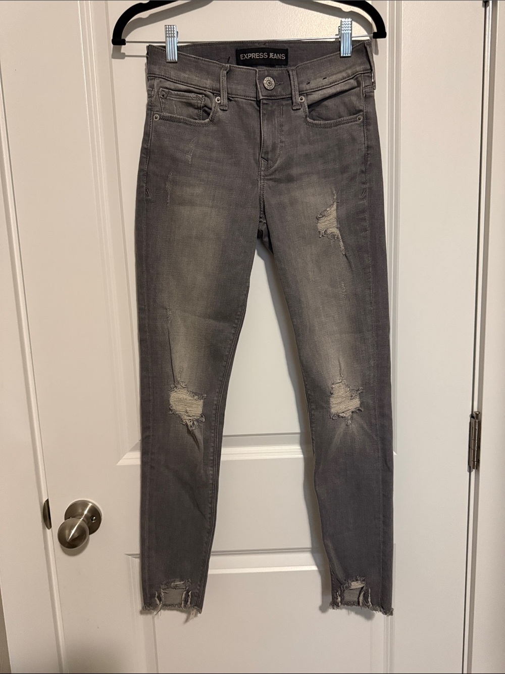 Express Grey Distressed Ankle Skinny Jeans